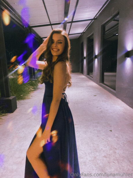 Lunamuhler xxx star photo