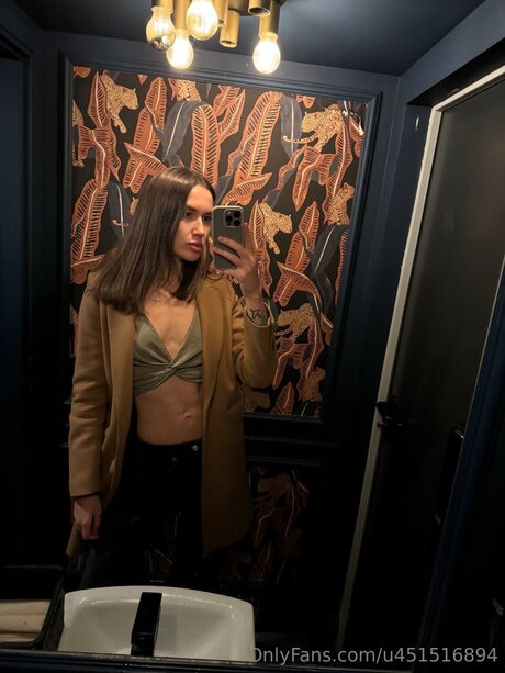 Stacy Vip model gallery