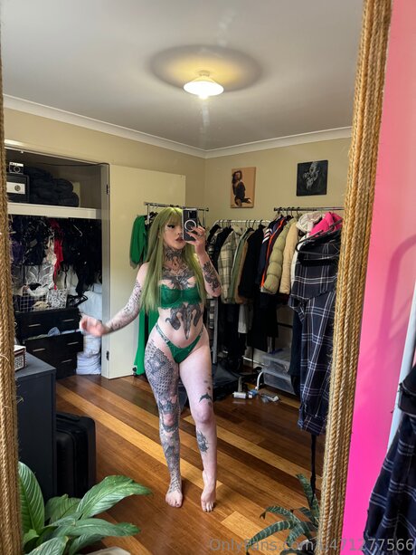 Rose Reality high quality star img