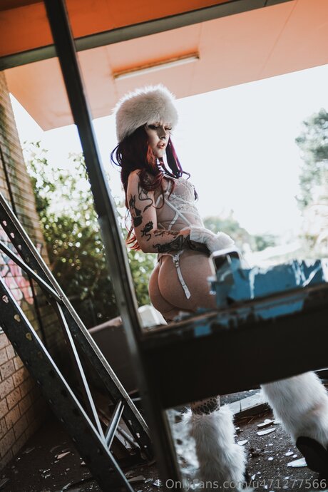 Rose Reality high quality model pic