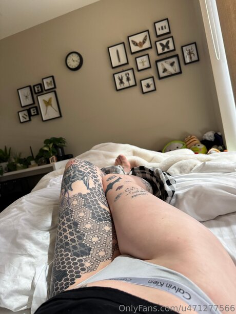 brown onlyfans sexy pic