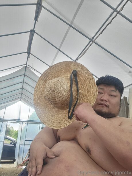 Cjgomtv exclusive model image