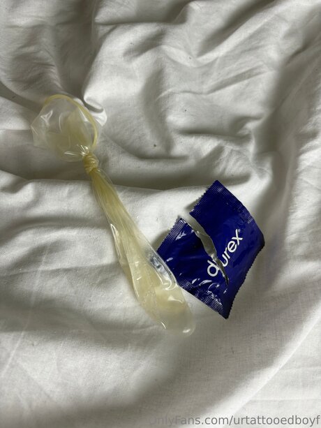 Urtattooedboyf nice pornstar image