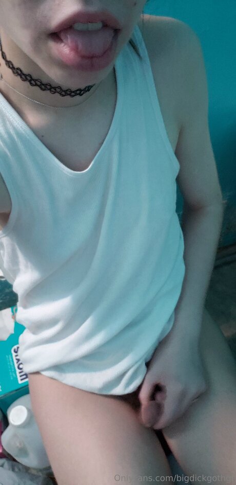 Bigdickgothgf xxx pornstar images