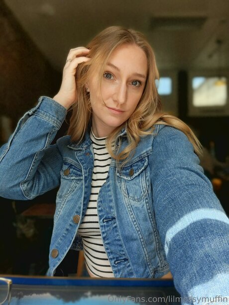 Lilmossymuffn star nude galleries