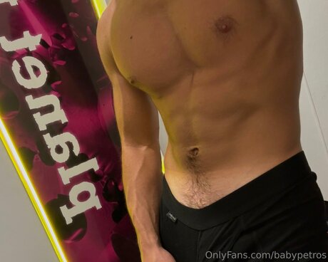 Babypetros model hot photos