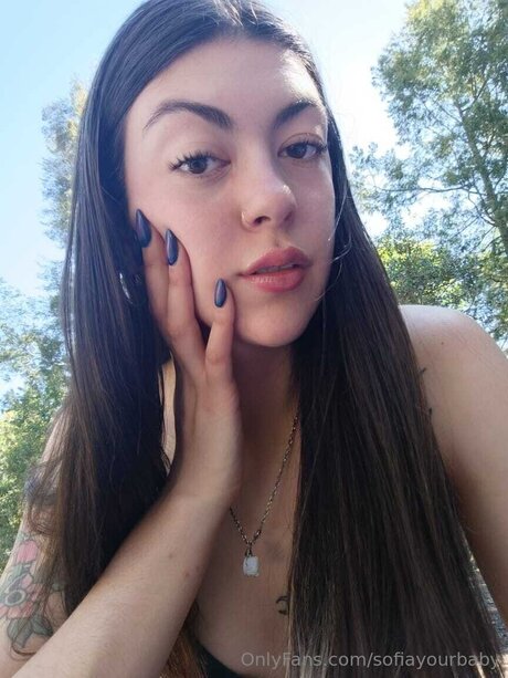Sofiayourbaby naked pornstar photo