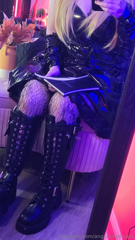 Angel Lewd Cake model xxx gallery