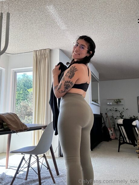 Mely Tok xxx pornstar gallery