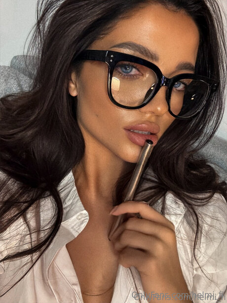 Helmi Fi pornstar hot gallery