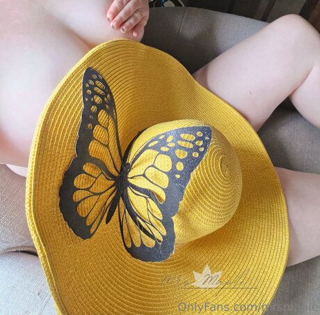 Mrsmaple hot star pic