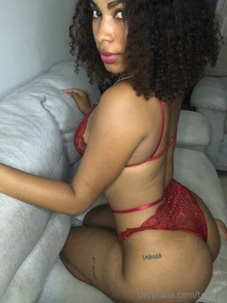 Teerae star exclusive image