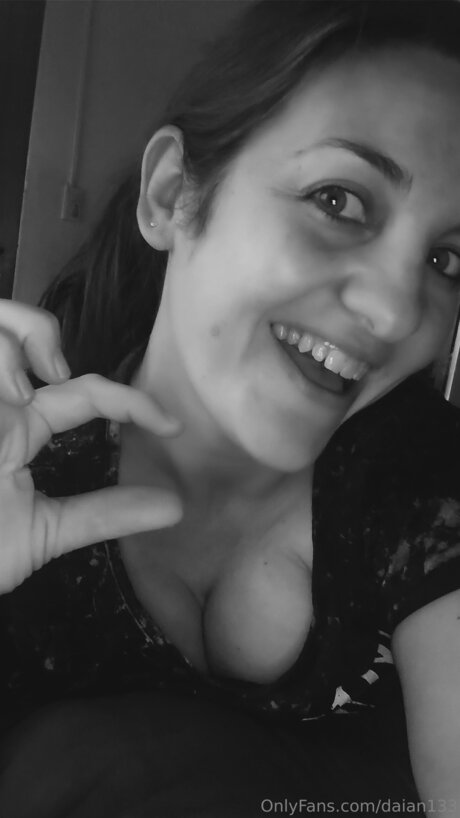 Goddesredmoon erotic model pics