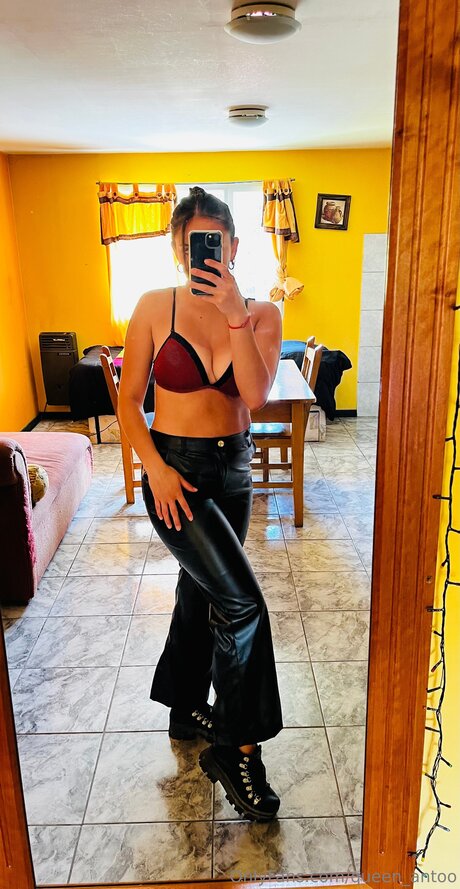 curvy blonde milf onlyfans sexy nudes img