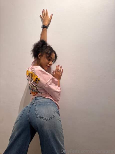 Moanagem star hot image