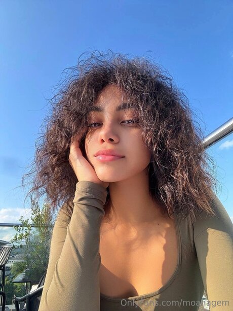 Moanagem star porn archive