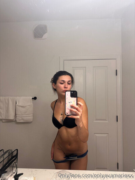 Onlyevamariexx beautiful star photo