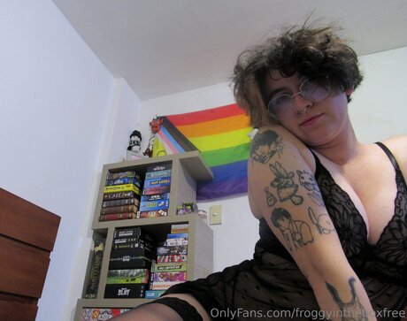 Froggyintheboxfree exclusive actress gallery