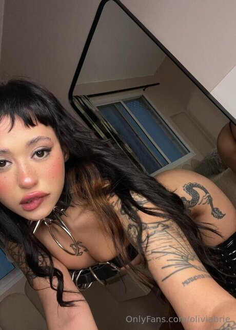 Emilymori hot actress img