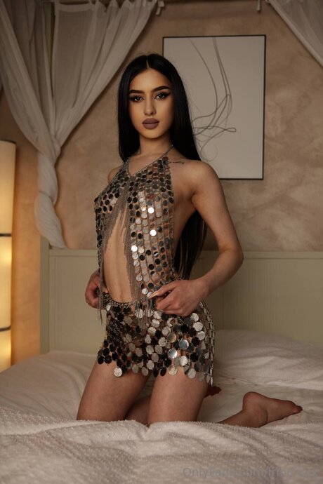 Aisha Khalifa nice star img