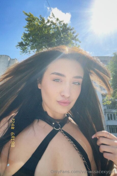 Jadebaabyyy star top img