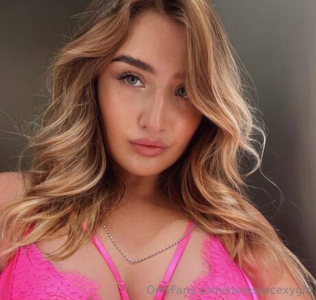 Jadebaabyyy model nudes pics