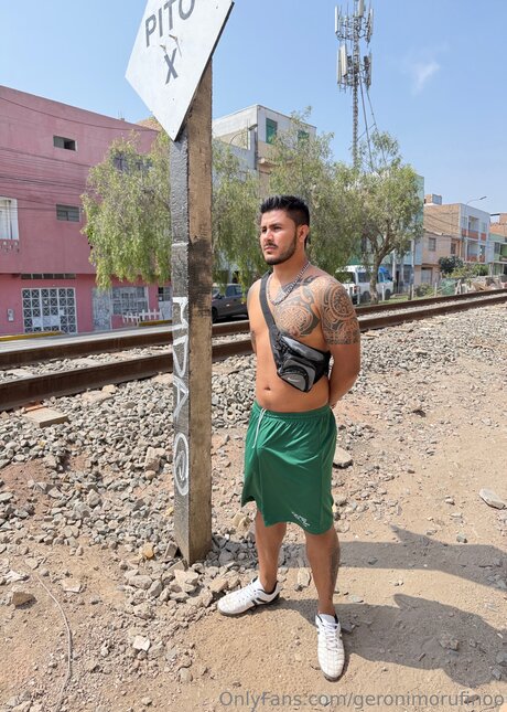 Geronimorufinoo pornstar hot pics