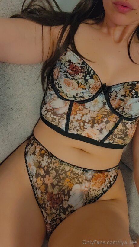 latina solo onlyfans adult picture