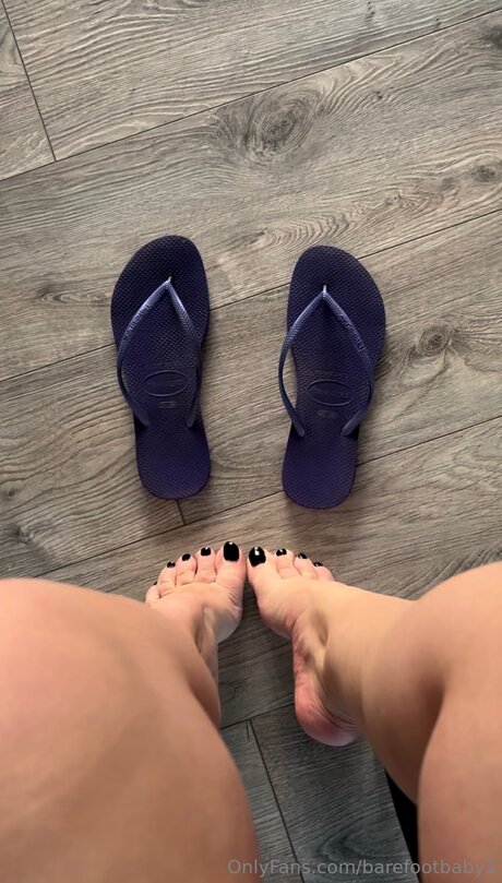 Barefootbaby1 star free image