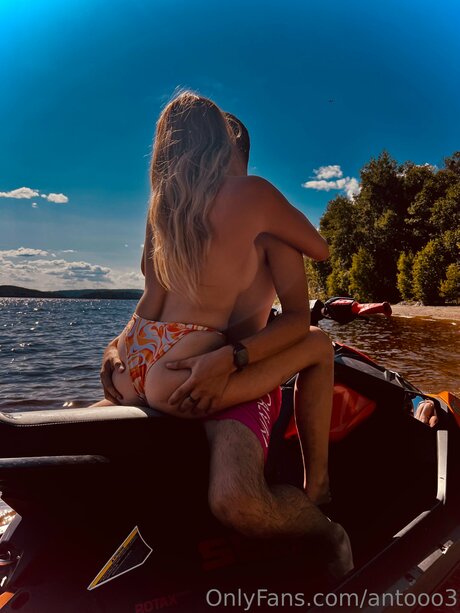 Antooo3 sexy pornstar pic