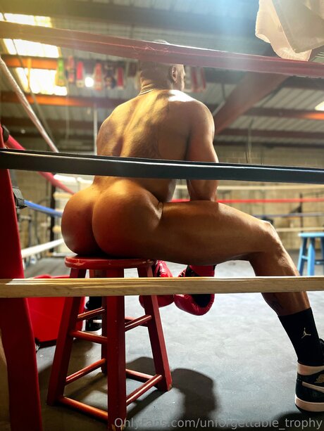 Unforgettable Trophy sexy actress pictures