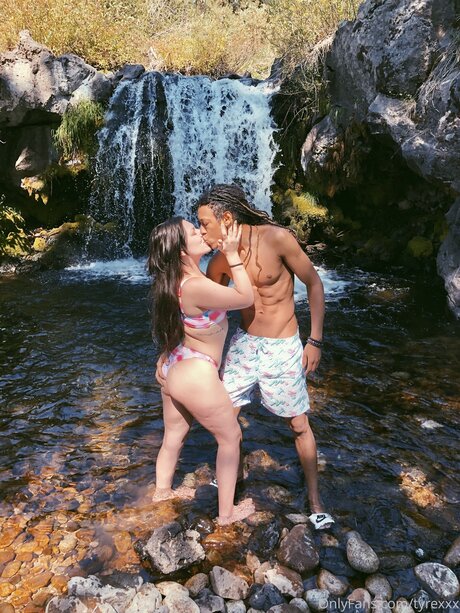 Tyrexxx beautiful star photo