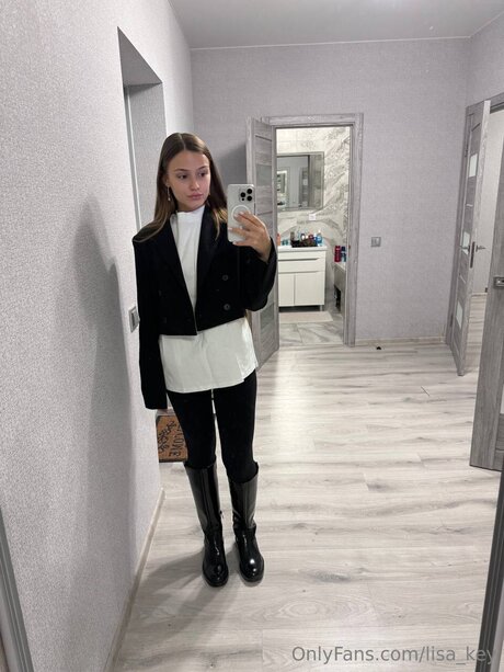 Lissa Key top star photo