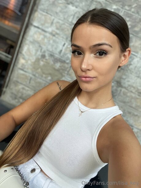 Lissa Key hd pornstar images