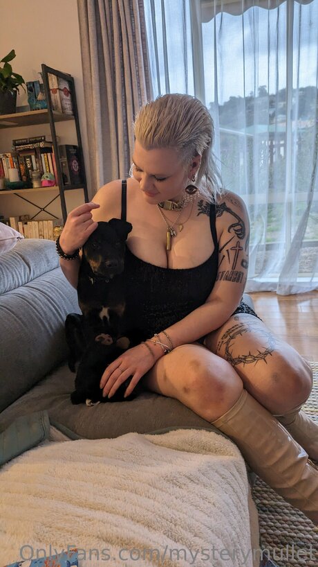 Mysterymullet beautiful actress picture