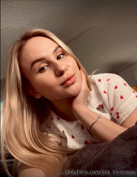 Liza Loveness star free archive