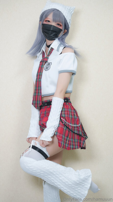 Hamuuun pornstar naked gallery