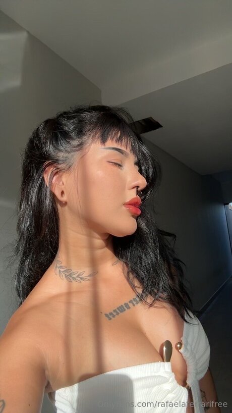 Rafaelaferrarifree free pornstar pictures