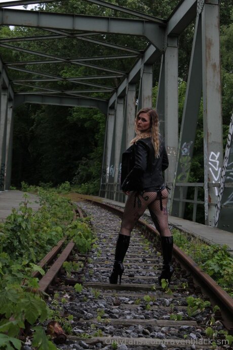 Ravenblack Sm pornstar top images