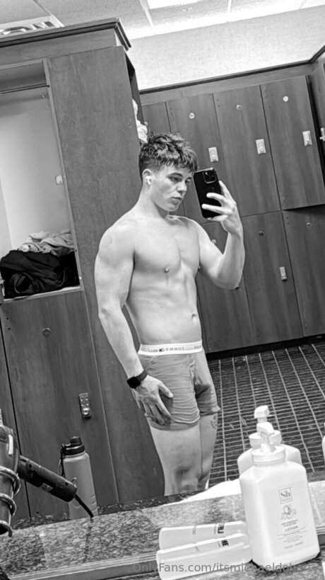 Itsmichaeldoherty star free pic