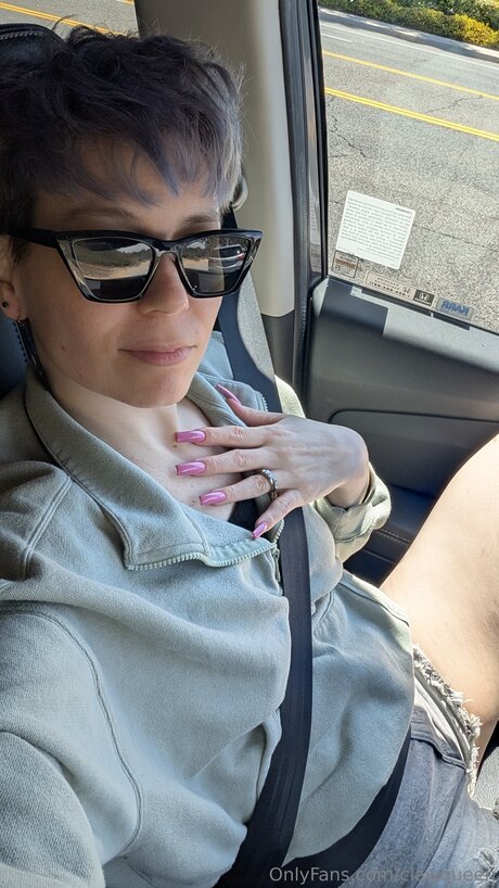 Clawqueen adult star galleries