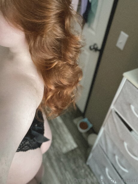 Nylanattirri star naked pictures