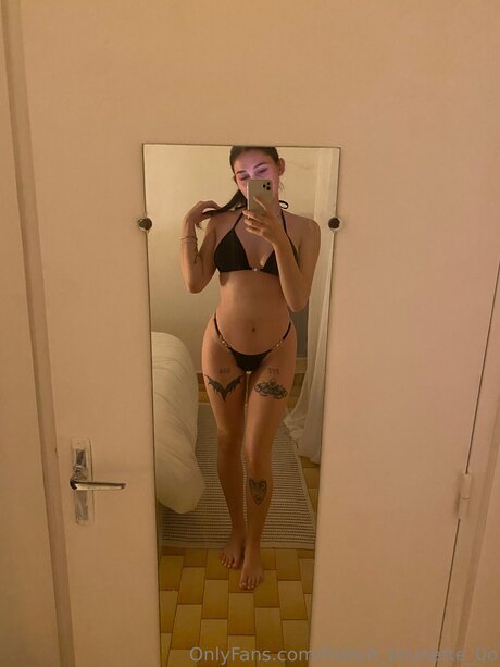 French Brunette 0o hot star images