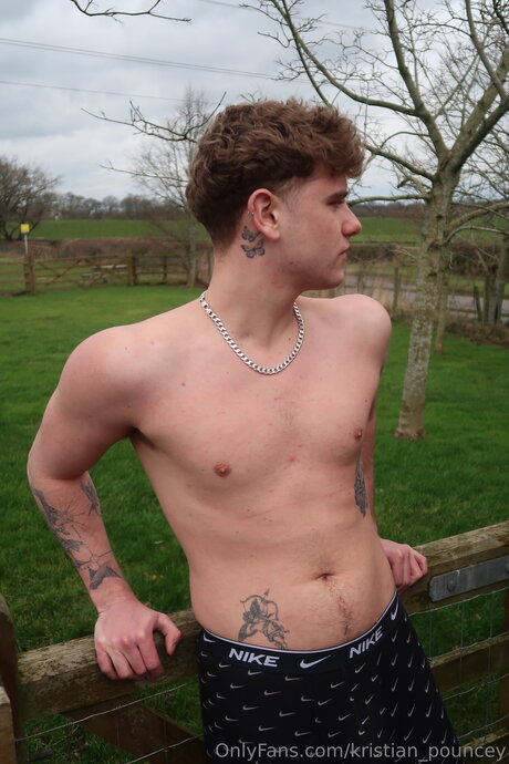 gay gym onlyfans sexy nude archive