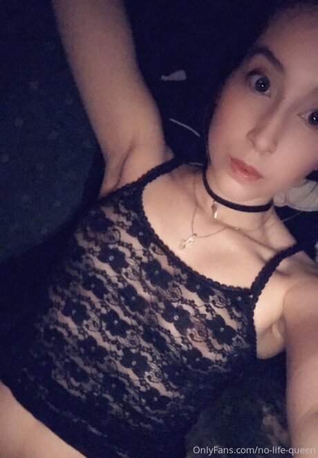 No Life Queen star high quality image