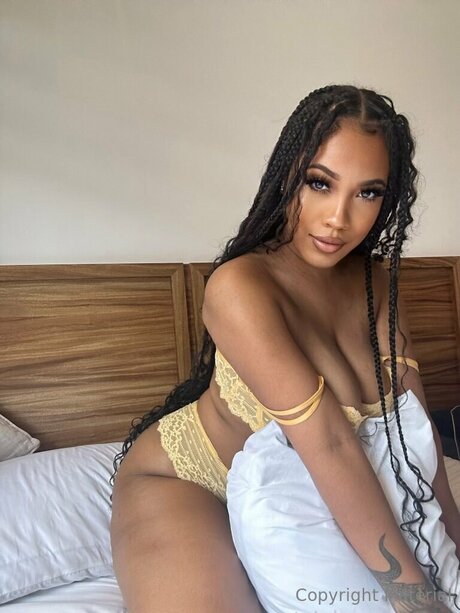 Misskaelynmarievip star nude gallery