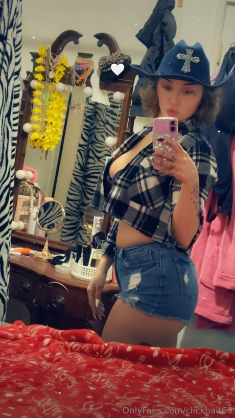 Clickbait69 model sex archive