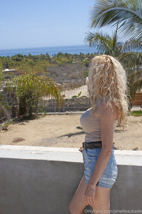 outdoor onlyfans free sexy pictures