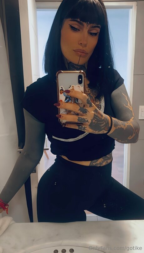 Gotikefree star sexy gallery