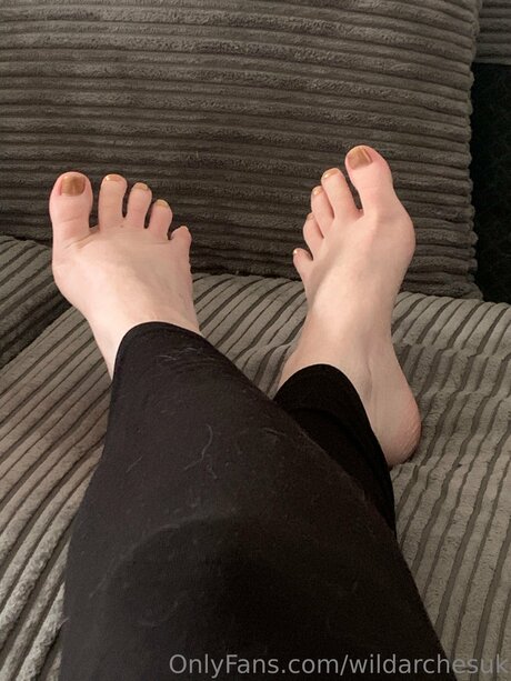 Wildarchesuk erotic star photo